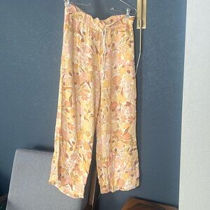 Flowy floral pants